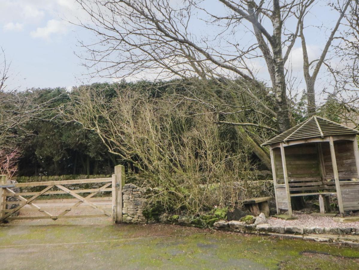 Horse Mill Lodge Taddington Exteriör bild